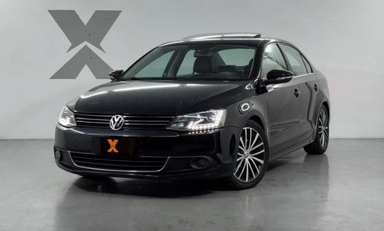 VOLKSWAGEN JETTA 2.0 TSI HIGHLINE 200CV GASOLINA 4P TIPTRONIC